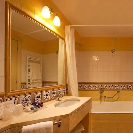 Tranquil Lantana 1 Bedroom Sleeps 5 פולה