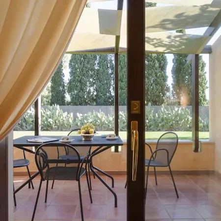 Tranquil Lantana 1 Bedroom Sleeps 5 Apartment